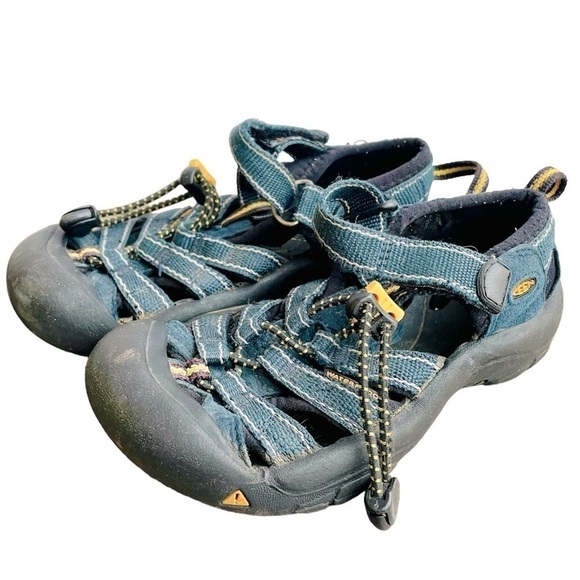Keen Newport Blue and Black Sandals Size 13*